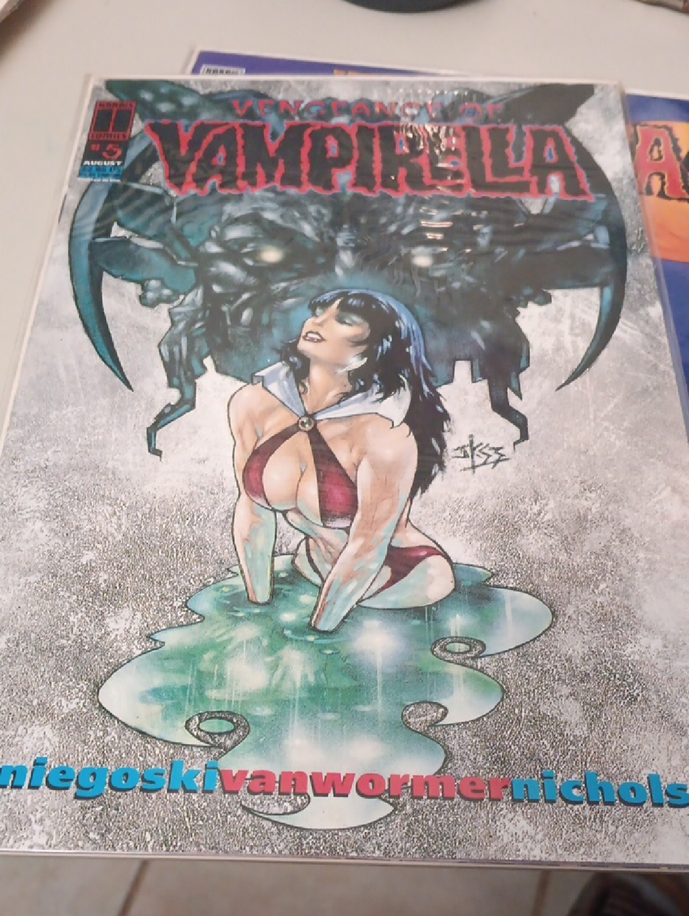 Vengeance of Vampirella Comic Book - Red & Black Cover